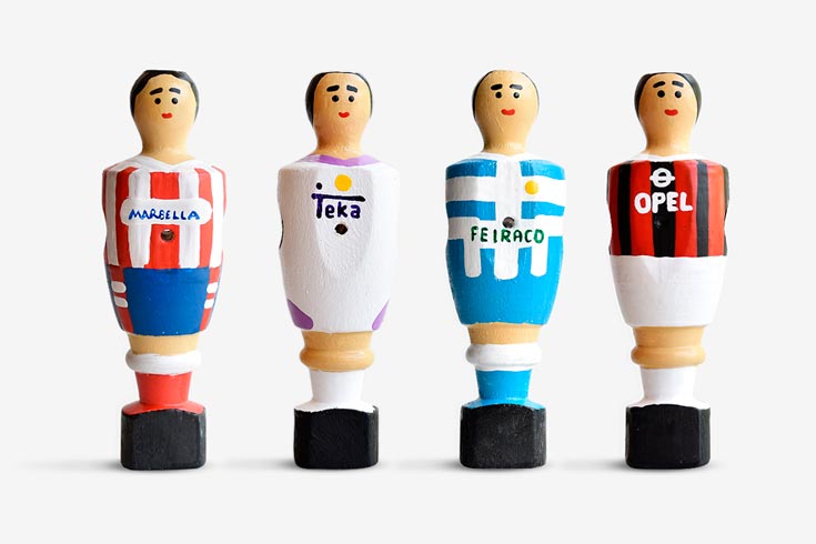 MUÑECO DE FUTBOLÍN DE MADERA